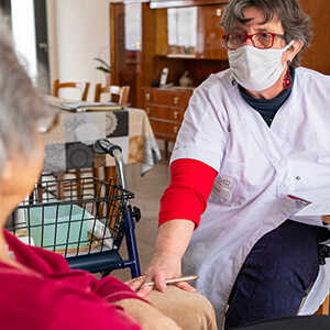 Yolande, infirmière coordinatrice à l'ADMR